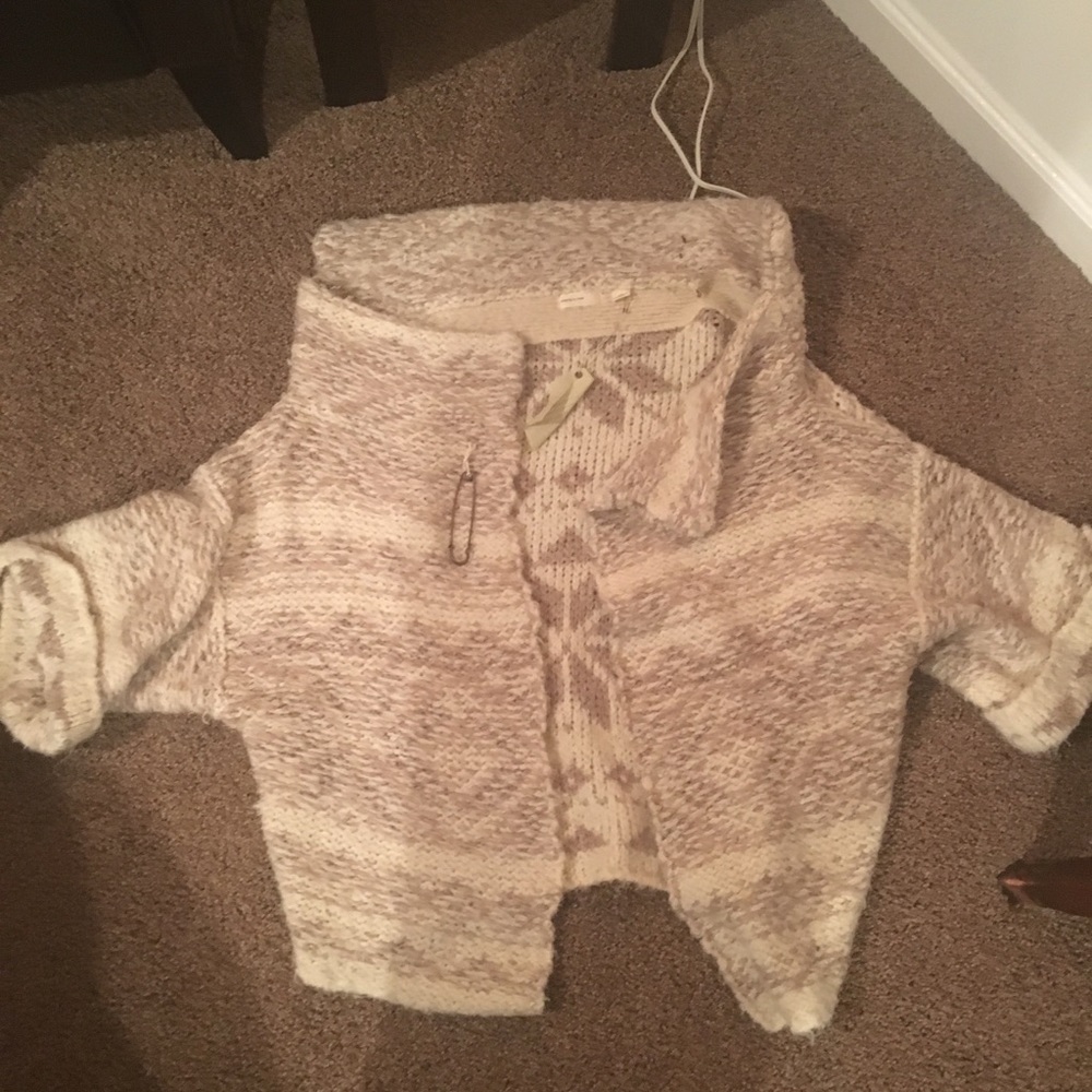 Anthropologie- brand new. Tags on it. Size m/L